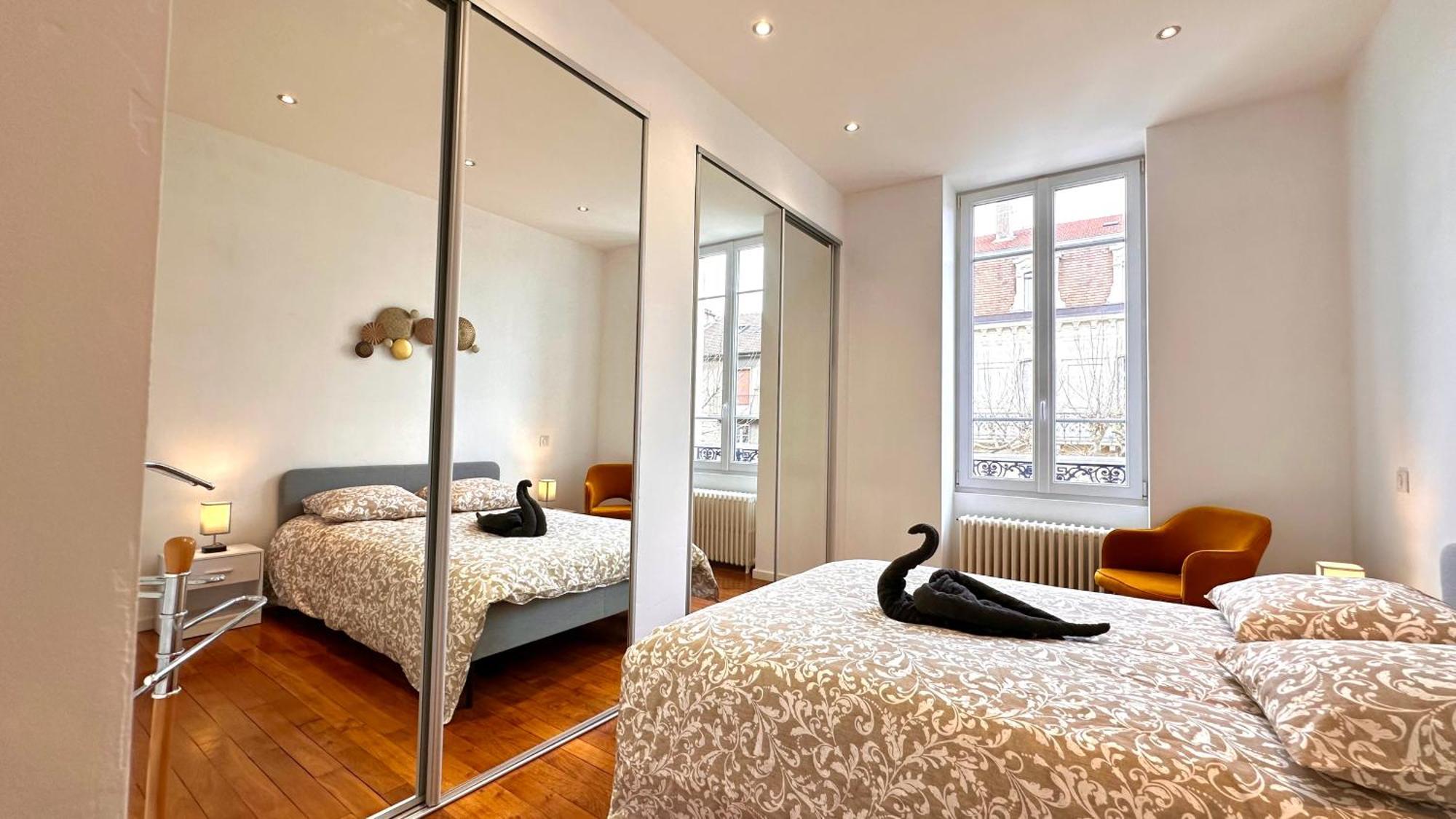Ferienwohnung La Chouette De Dijon Exterior foto